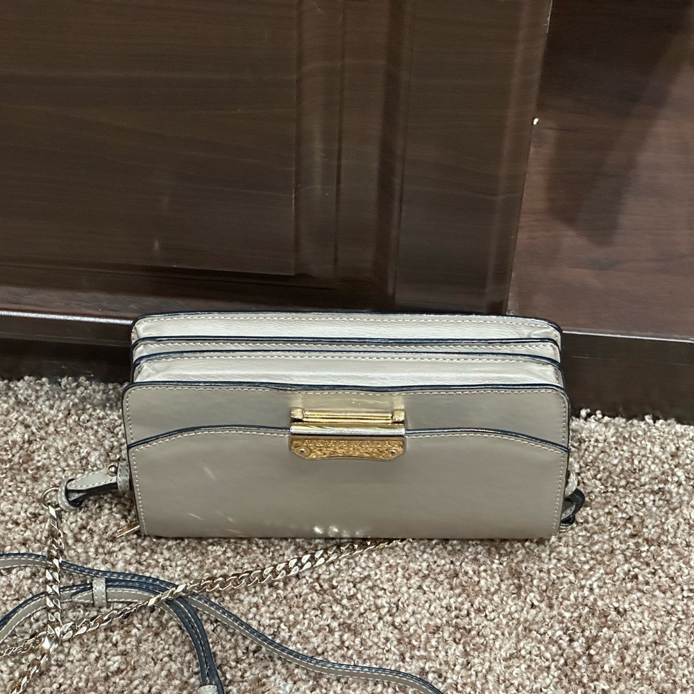 Burberry Wallet On A Chain. - image 4